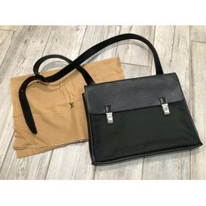 🌟laptop🌟 messenger crossbody Louis Vuitton